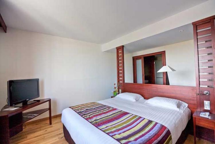 Le Mauritia Hotel Et Spa Pornic Bilik gambar