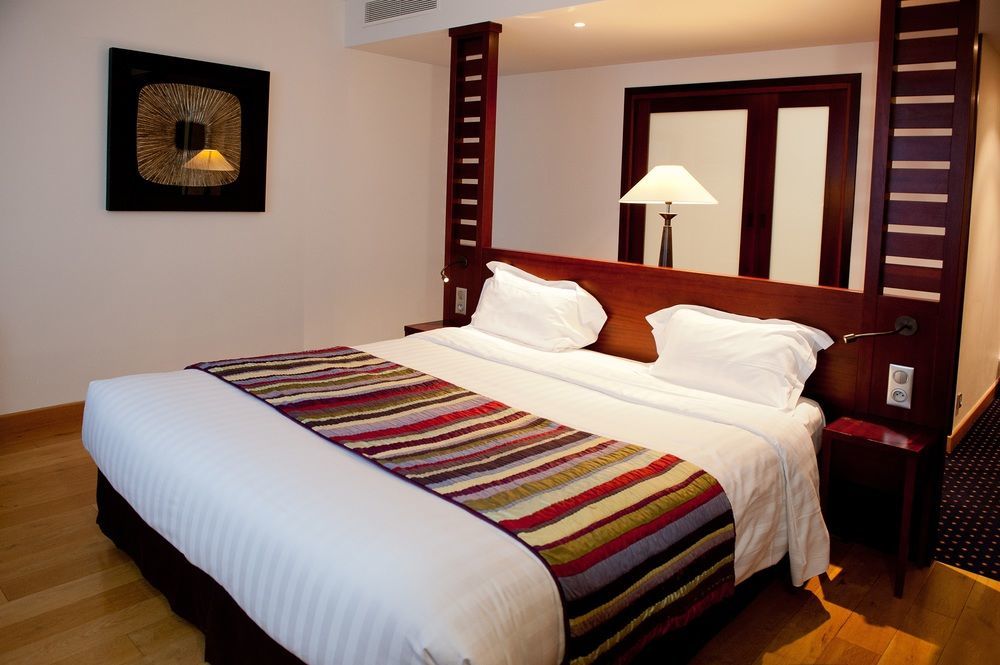 Le Mauritia Hotel Et Spa Pornic Luaran gambar